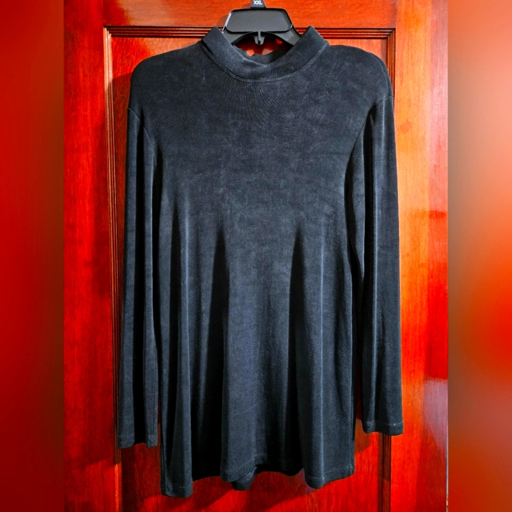 Private Edition by Chico's Black Long-Sleeve Mock Turtleneck Blouse Top Size 1 M